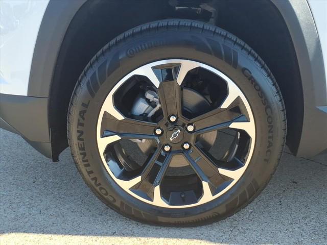 new 2026 Chevrolet Equinox car, priced at $33,640