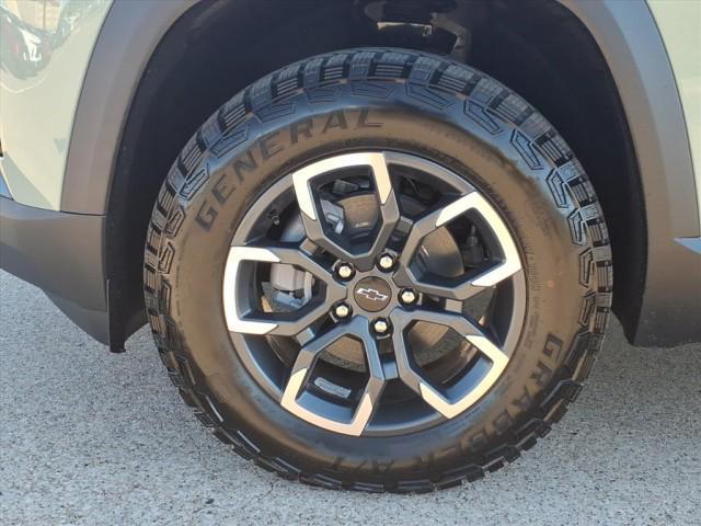 new 2026 Chevrolet Equinox car, priced at $39,290