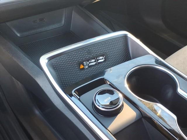 new 2026 Chevrolet Equinox car, priced at $39,290