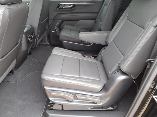 new 2025 Chevrolet Suburban car, priced at $78,624