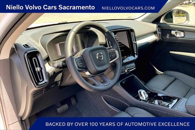 new 2025 Volvo XC40 car, priced at $49,810