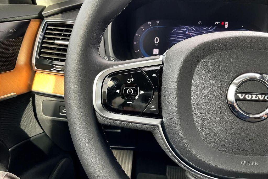 used 2024 Volvo XC90 Recharge Plug-In Hybrid car, priced at $50,290