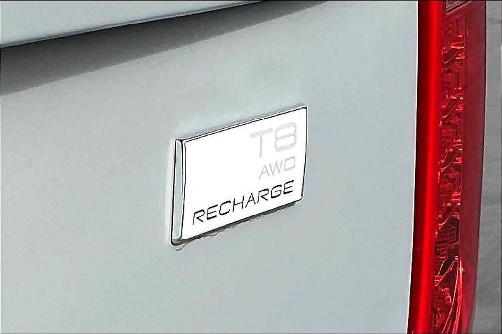used 2024 Volvo XC90 Recharge Plug-In Hybrid car, priced at $50,290