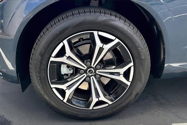 used 2022 Volvo XC60 car, priced at $39,969
