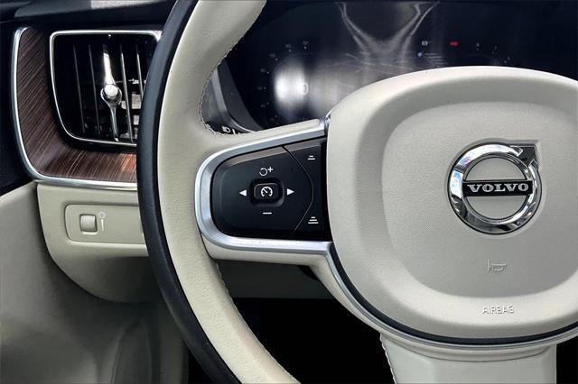 used 2022 Volvo XC60 car, priced at $39,969