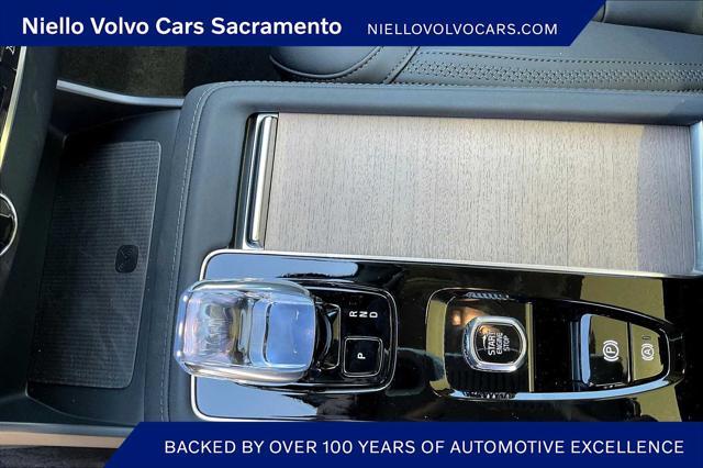 new 2025 Volvo XC90 car, priced at $65,555