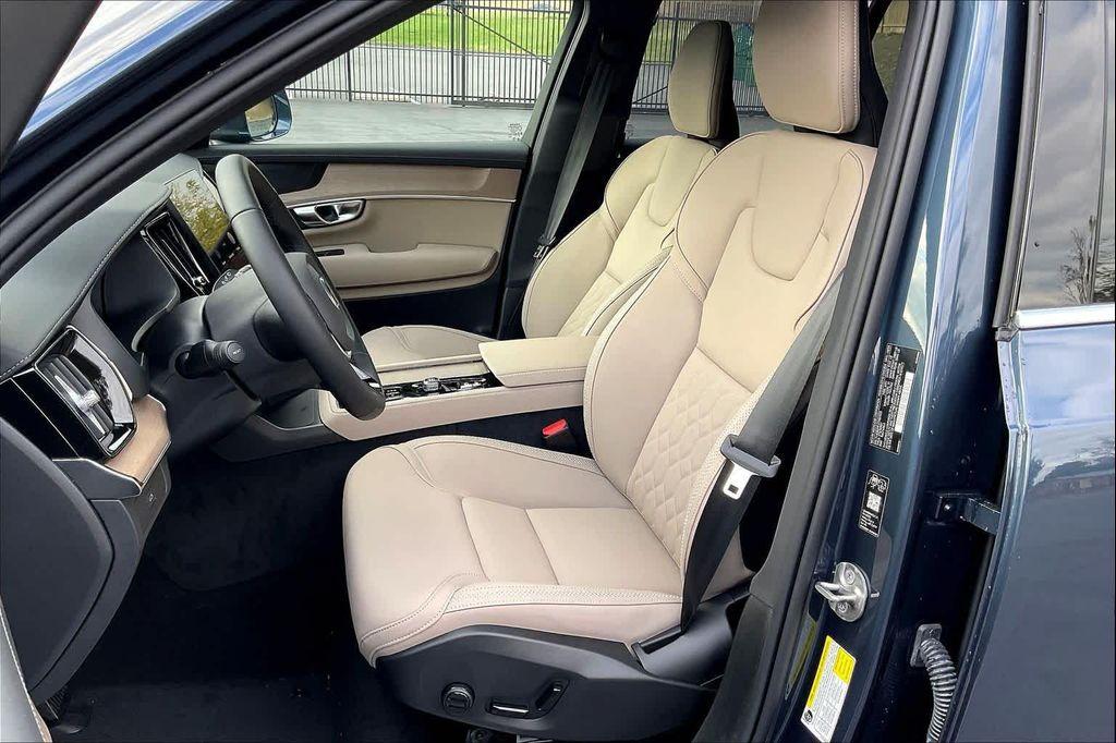 new 2026 Volvo XC90 car, priced at $68,080