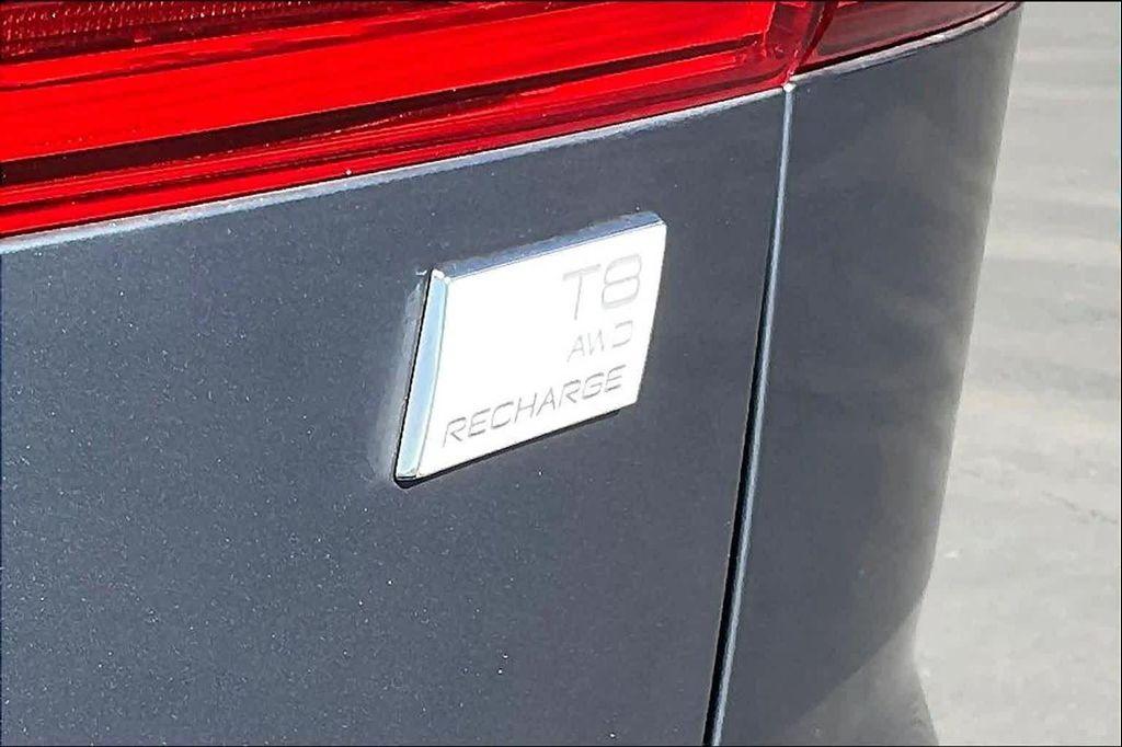 used 2024 Volvo XC60 Recharge Plug-In Hybrid car, priced at $53,485