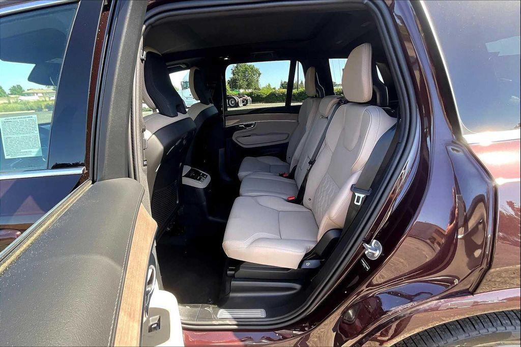 new 2025 Volvo XC90 Plug-In Hybrid car, priced at $75,095