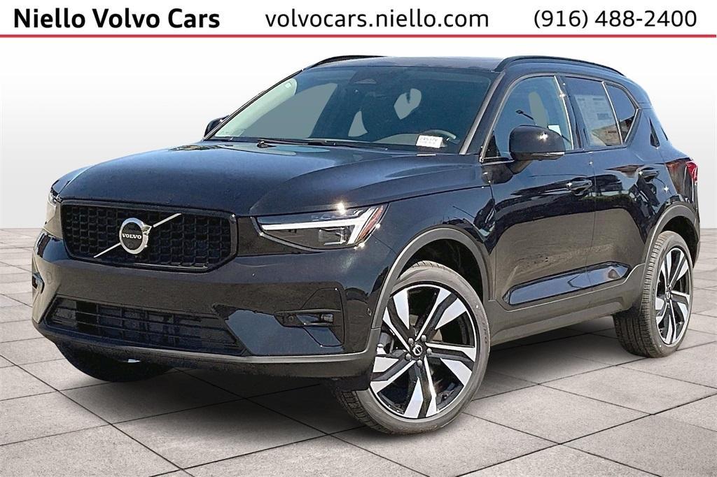 new 2024 Volvo XC40 car, priced at $51,099