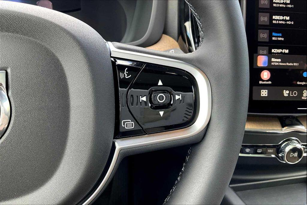 new 2026 Volvo XC60 car, priced at $57,985