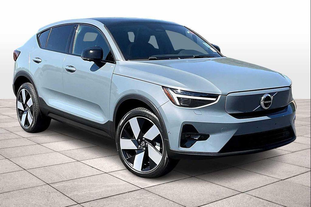 used 2023 Volvo C40 Recharge Pure Electric car, priced at $26,546