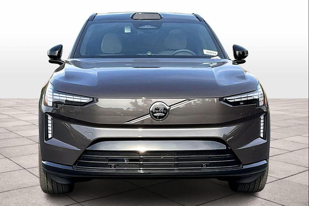 new 2025 Volvo EX90 car, priced at $93,495