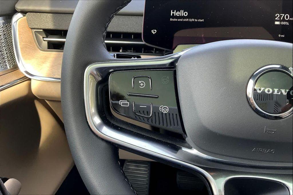 new 2025 Volvo EX90 car, priced at $93,495