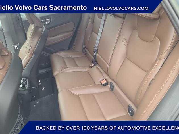 used 2022 Volvo XC60 car, priced at $37,500