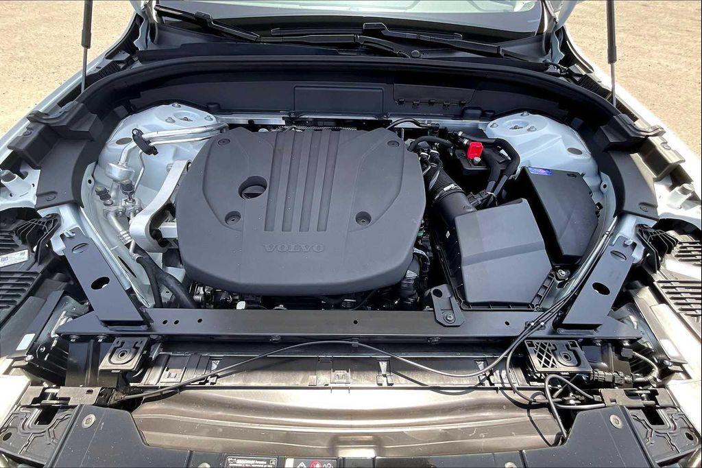 new 2025 Volvo XC60 car, priced at $53,550