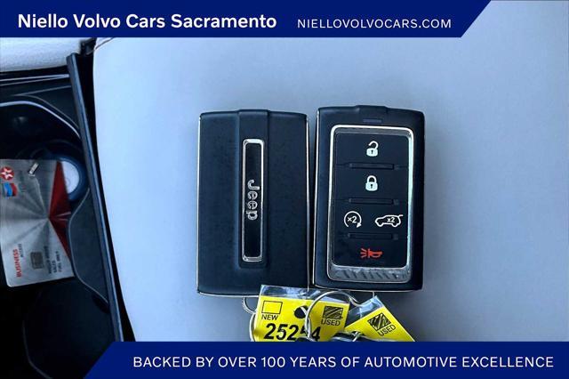 used 2023 Jeep Grand Cherokee car, priced at $46,749