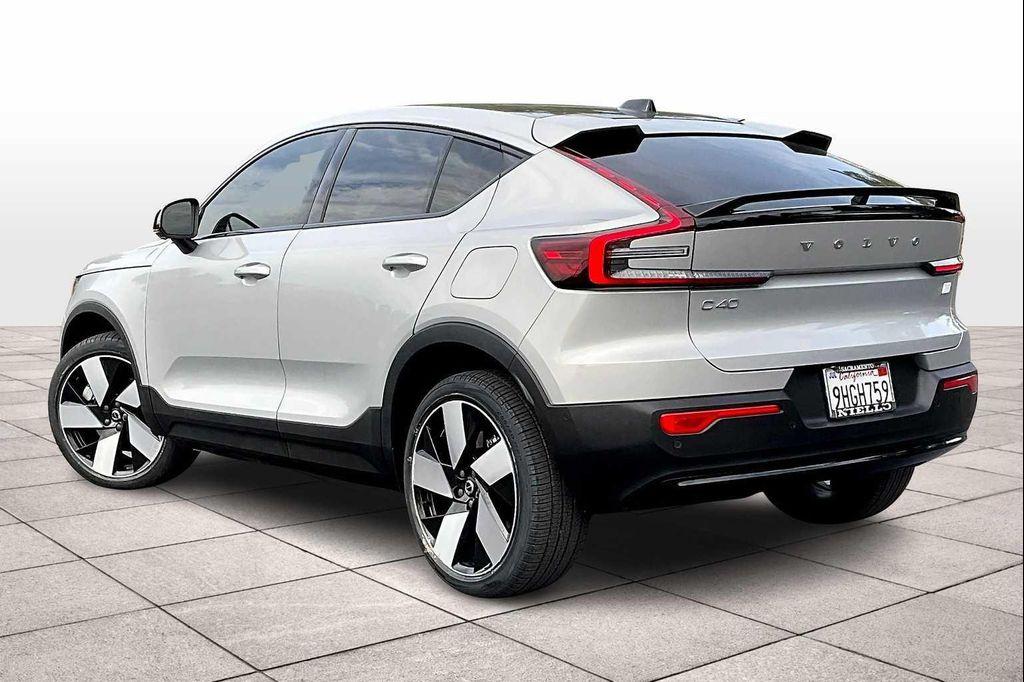used 2023 Volvo C40 Recharge Pure Electric car, priced at $30,271
