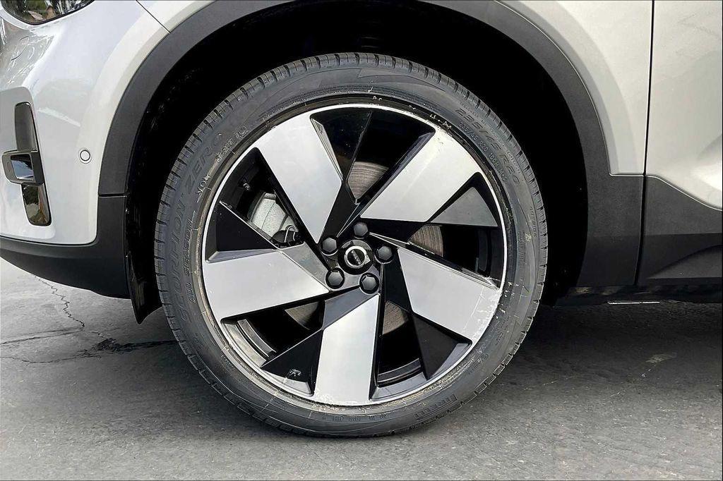 used 2023 Volvo C40 Recharge Pure Electric car, priced at $30,271