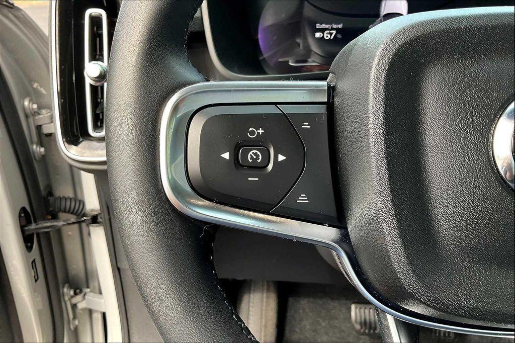 used 2023 Volvo C40 Recharge Pure Electric car, priced at $30,271