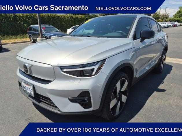 used 2023 Volvo C40 Recharge Pure Electric car, priced at $30,880