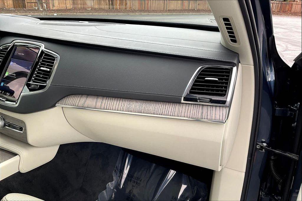 used 2024 Volvo XC90 Recharge Plug-In Hybrid car, priced at $57,880