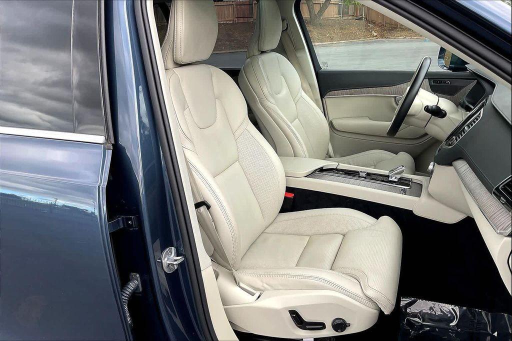 used 2024 Volvo XC90 Recharge Plug-In Hybrid car, priced at $57,880