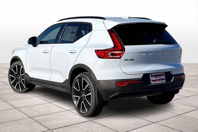 new 2025 Volvo XC40 car, priced at $56,075