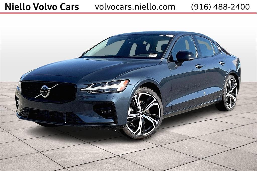 new 2024 Volvo S60 car, priced at $44,977