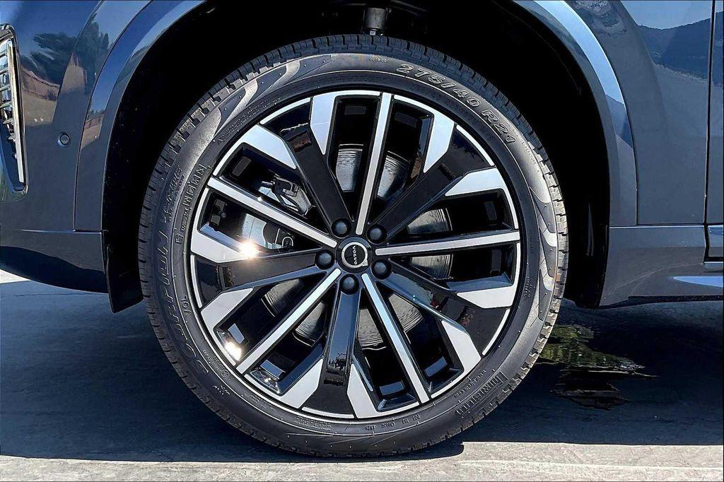 new 2026 Volvo XC90 Plug-In Hybrid car, priced at $87,580