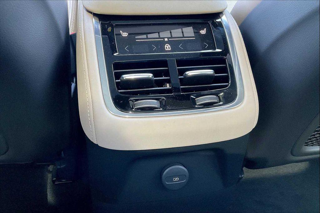 new 2026 Volvo XC90 Plug-In Hybrid car, priced at $87,580