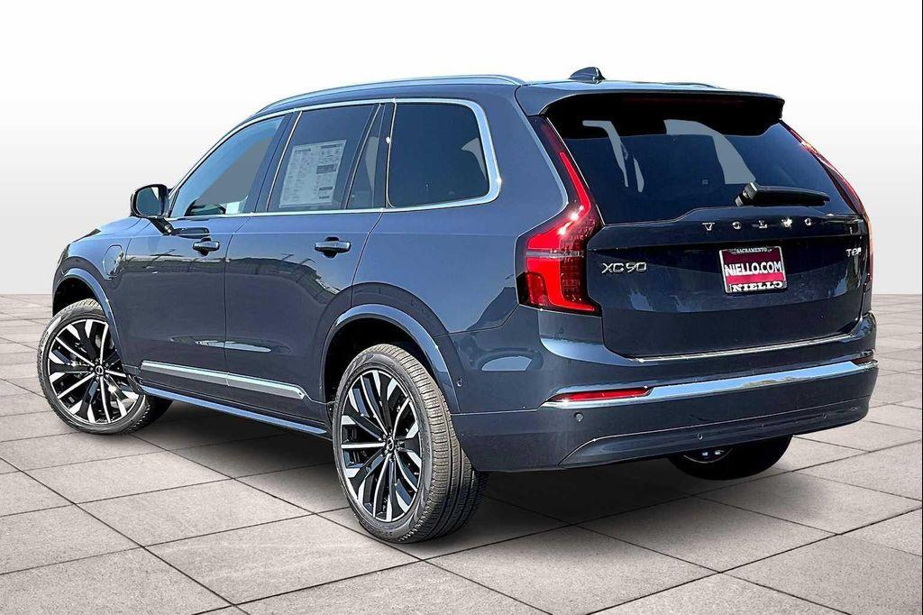 new 2026 Volvo XC90 Plug-In Hybrid car, priced at $87,580