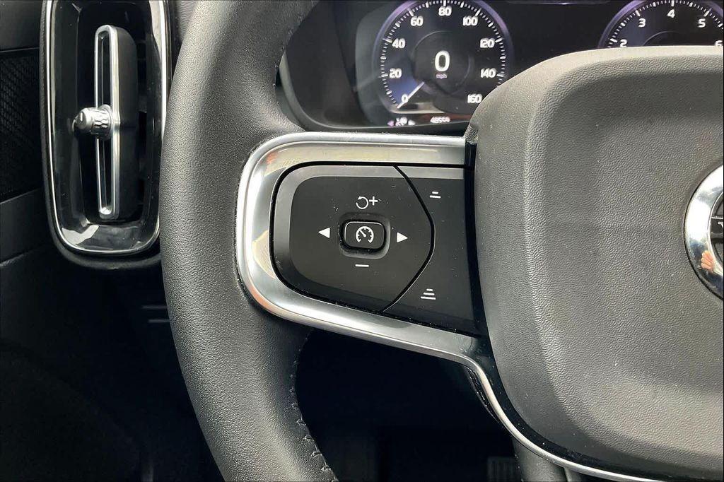 used 2021 Volvo XC40 car, priced at $23,820