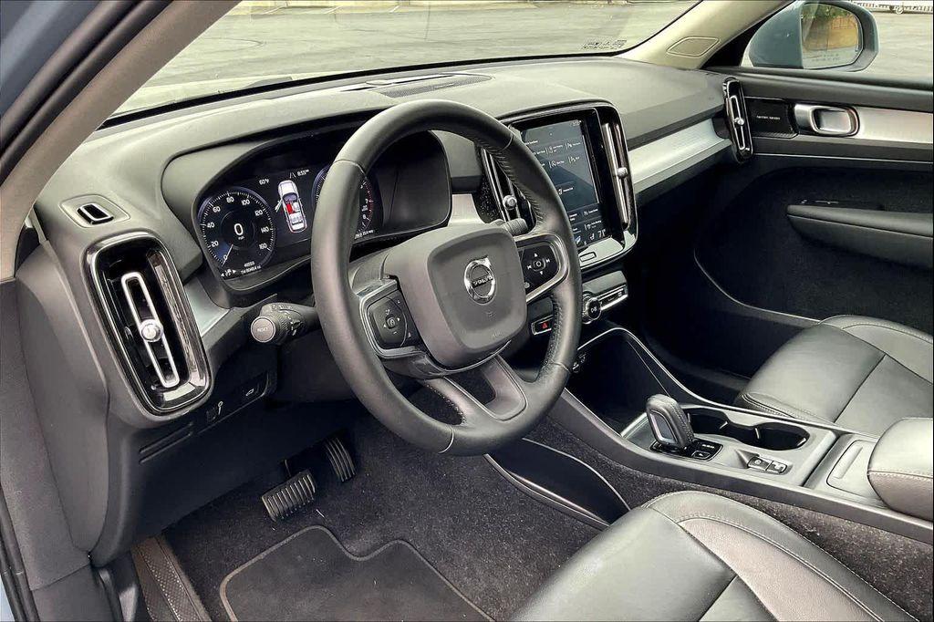 used 2021 Volvo XC40 car, priced at $23,820