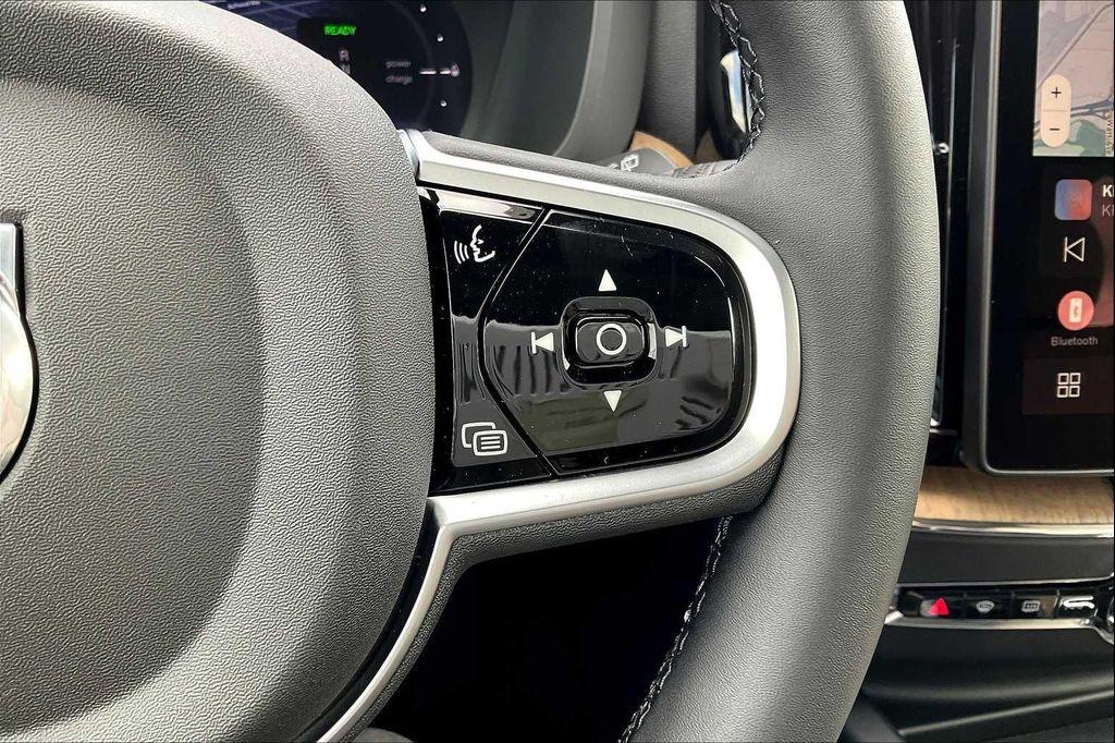 new 2026 Volvo XC60 Plug-In Hybrid car, priced at $69,285