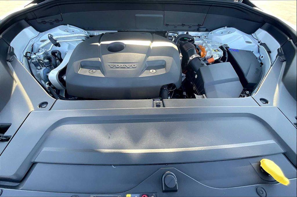 new 2026 Volvo XC90 Plug-In Hybrid car, priced at $81,875