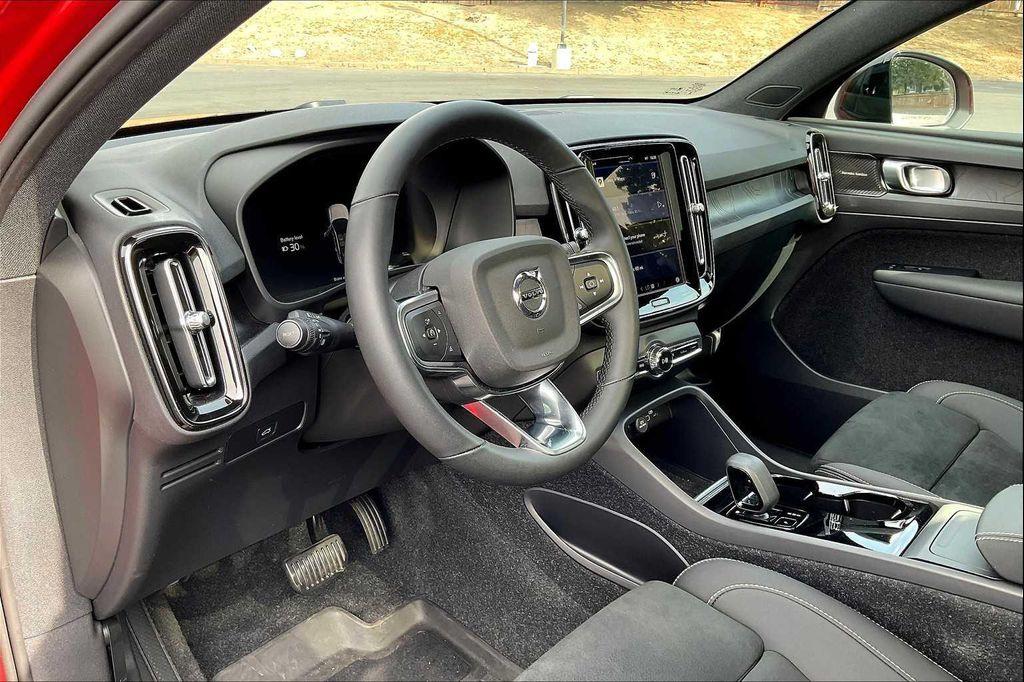 used 2023 Volvo C40 Recharge Pure Electric car, priced at $28,908