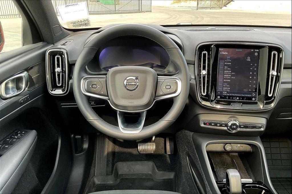 used 2023 Volvo C40 Recharge Pure Electric car, priced at $28,908