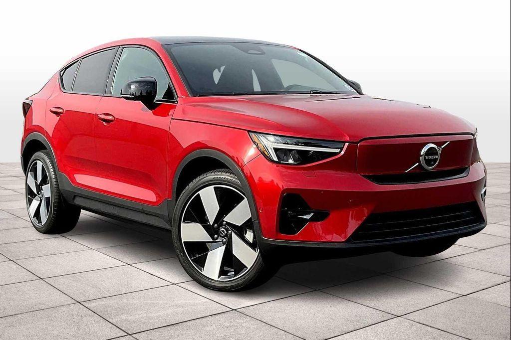 used 2023 Volvo C40 Recharge Pure Electric car, priced at $28,908