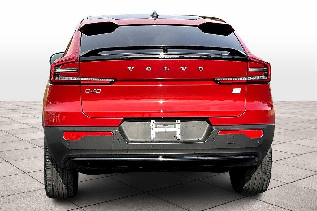 used 2023 Volvo C40 Recharge Pure Electric car, priced at $28,908