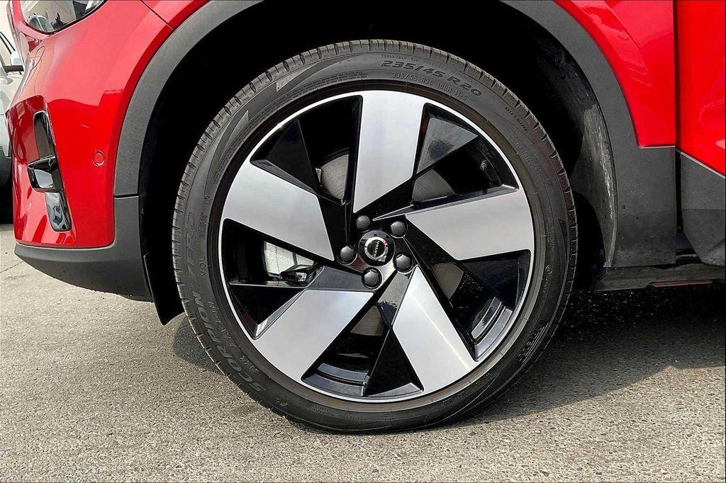 used 2023 Volvo C40 Recharge Pure Electric car, priced at $28,908