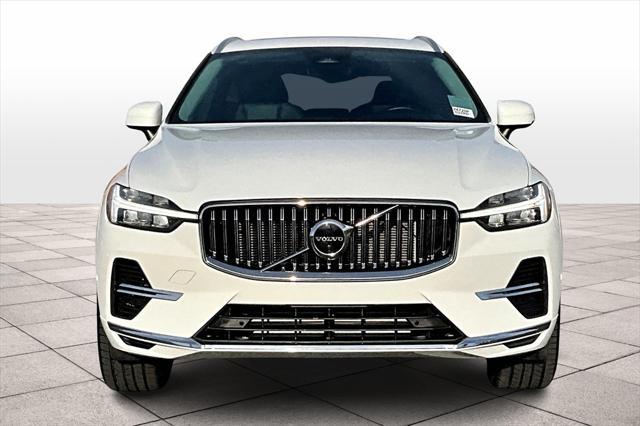 used 2022 Volvo XC60 Recharge Plug-In Hybrid car, priced at $46,907