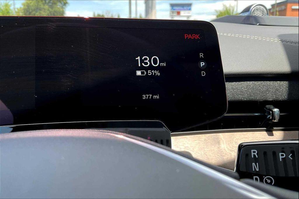 new 2025 Volvo EX90 car, priced at $96,465