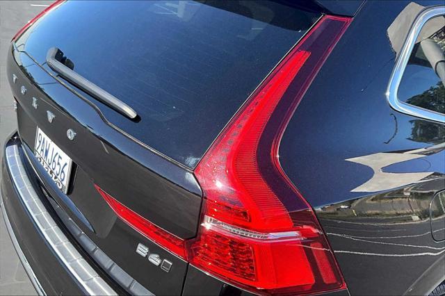 used 2022 Volvo XC60 car, priced at $42,956