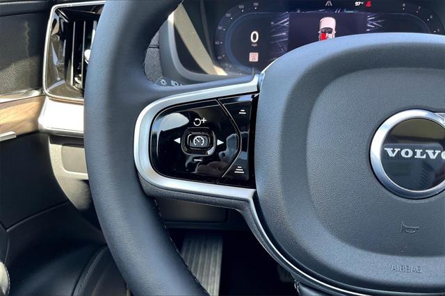 new 2025 Volvo XC90 car, priced at $66,695