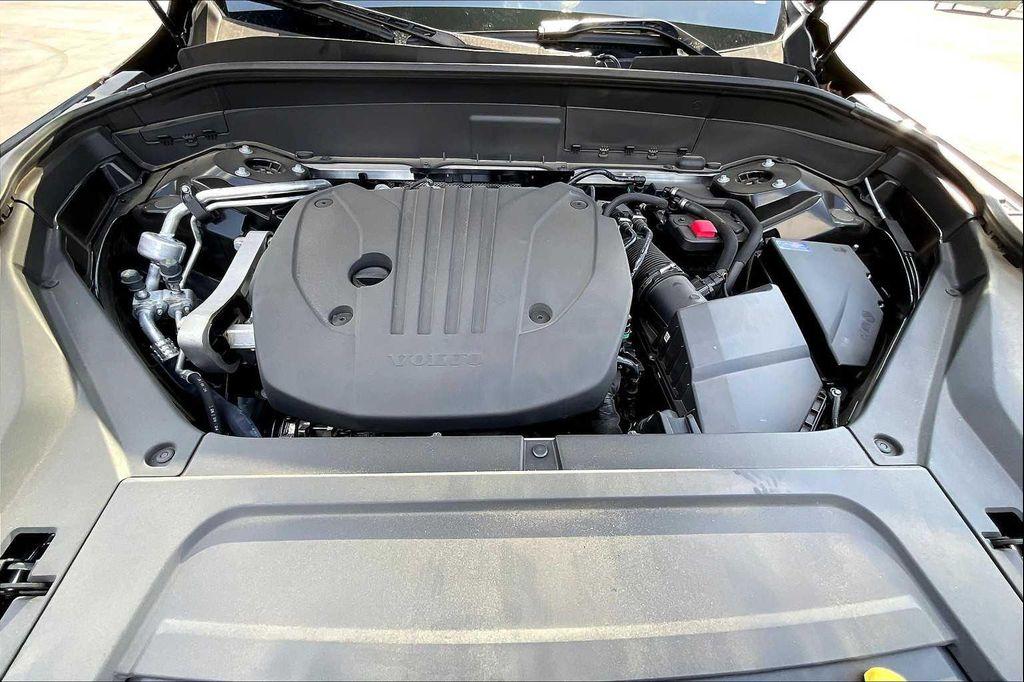 used 2025 Volvo XC90 car, priced at $58,665