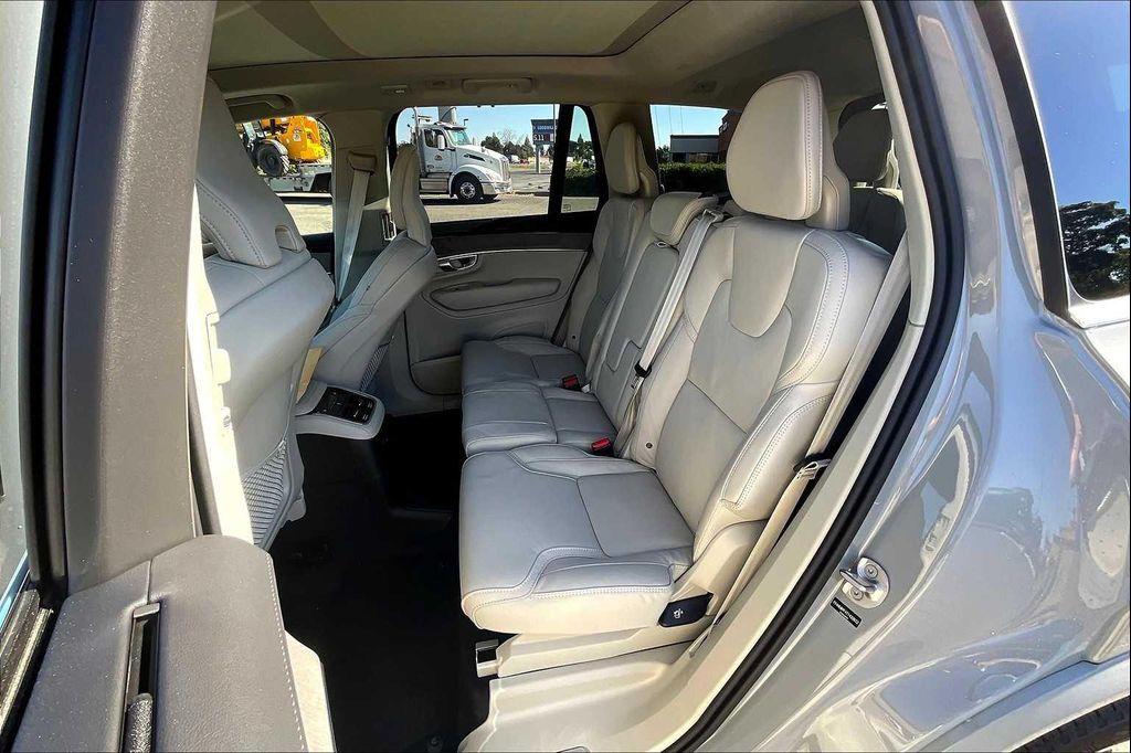 new 2026 Volvo XC90 Plug-In Hybrid car, priced at $85,625