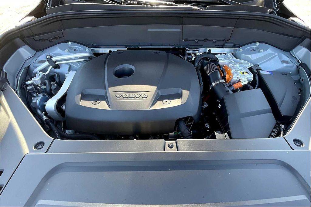 new 2026 Volvo XC90 Plug-In Hybrid car, priced at $85,625