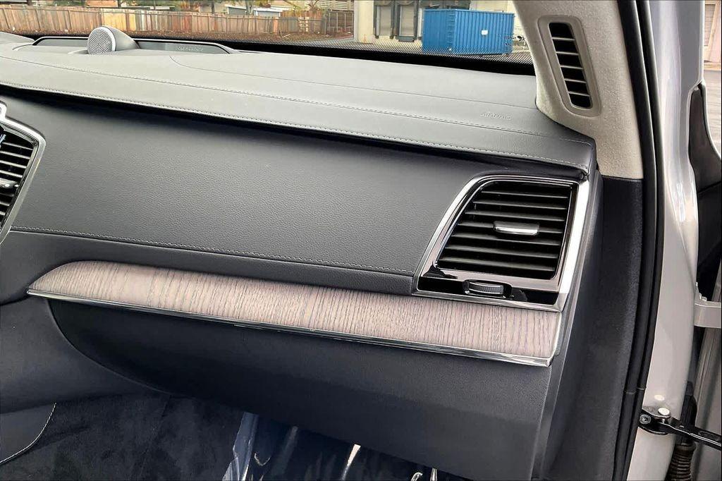 used 2023 Volvo XC90 Recharge Plug-In Hybrid car, priced at $46,880