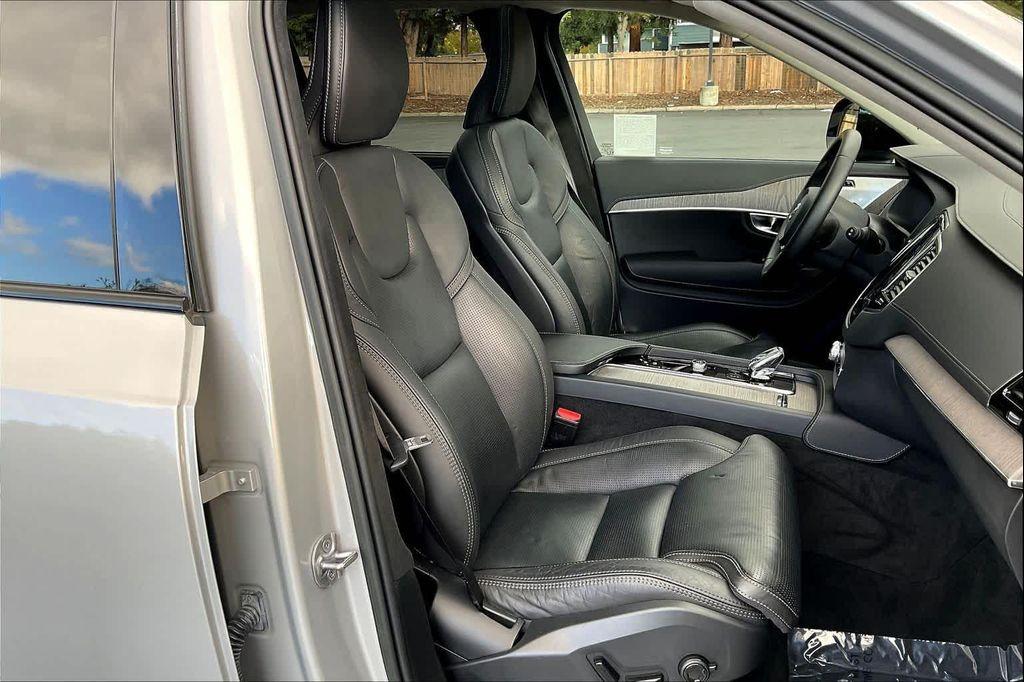 used 2023 Volvo XC90 Recharge Plug-In Hybrid car, priced at $46,880